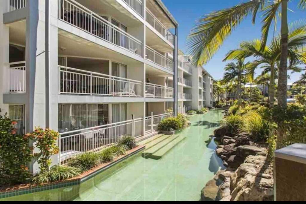 Ocean View - Alexandra Headlands Beachfront Unit Exteriér fotografie